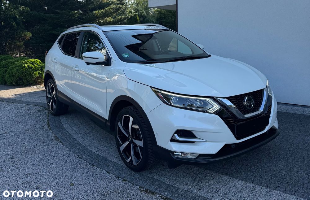 Nissan Qashqai 1.3 DIG-T Tekna - 4