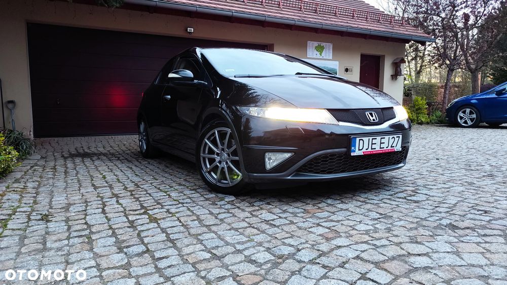 Honda Civic 2.2i-CTDi Executive NAVI - 1