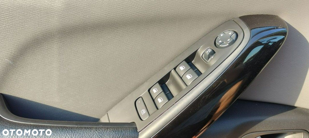 Citroën C4 Grand Picasso - 26