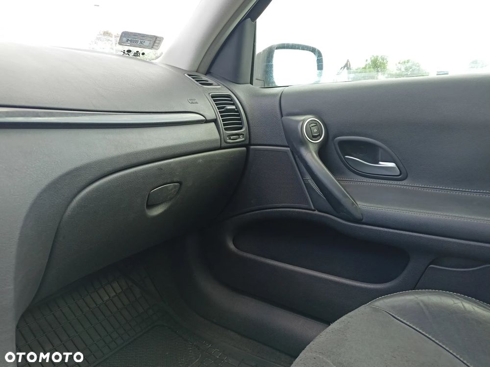 Renault Laguna - 11