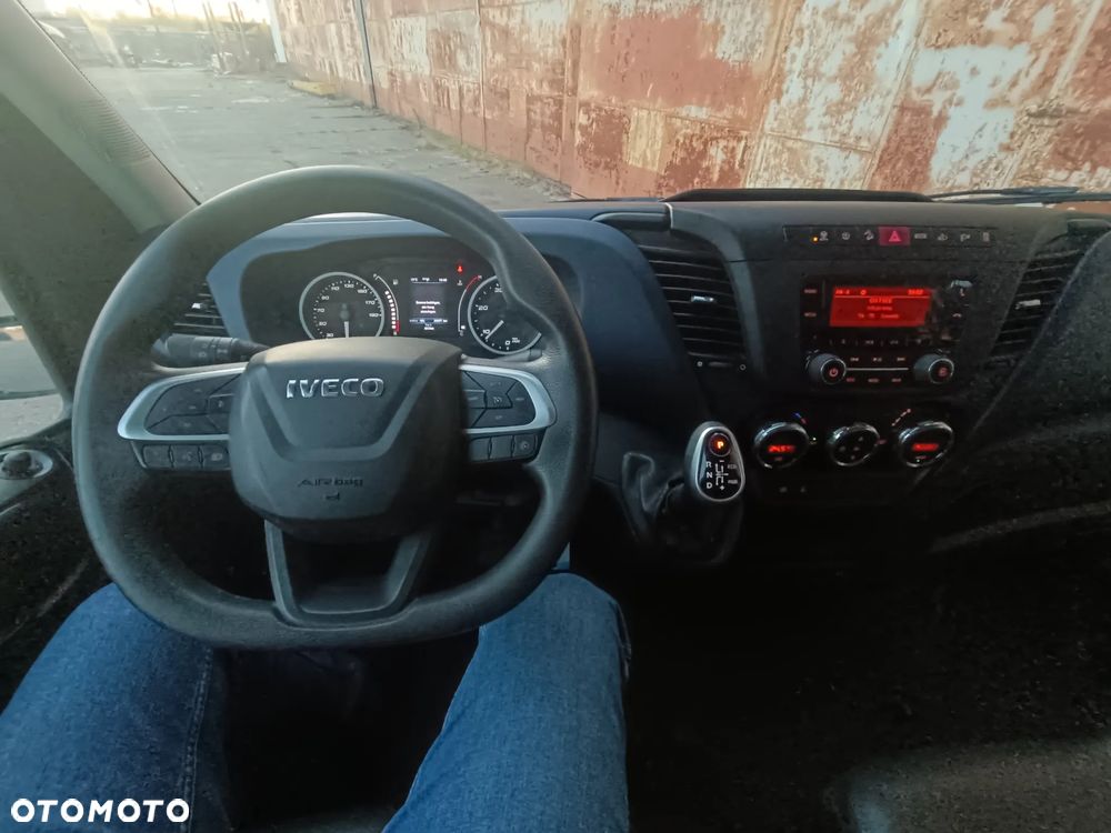 Iveco Daily 35S16 hi-matic maxi - 11