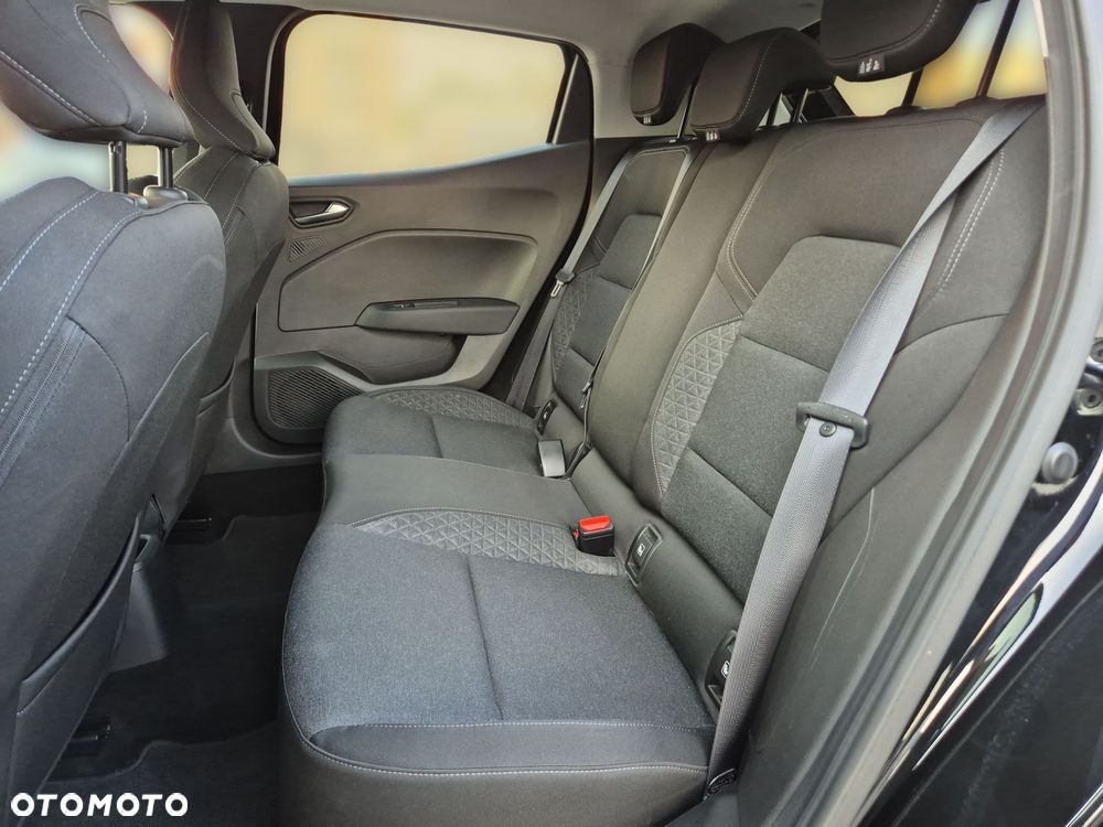 Renault Clio - 10