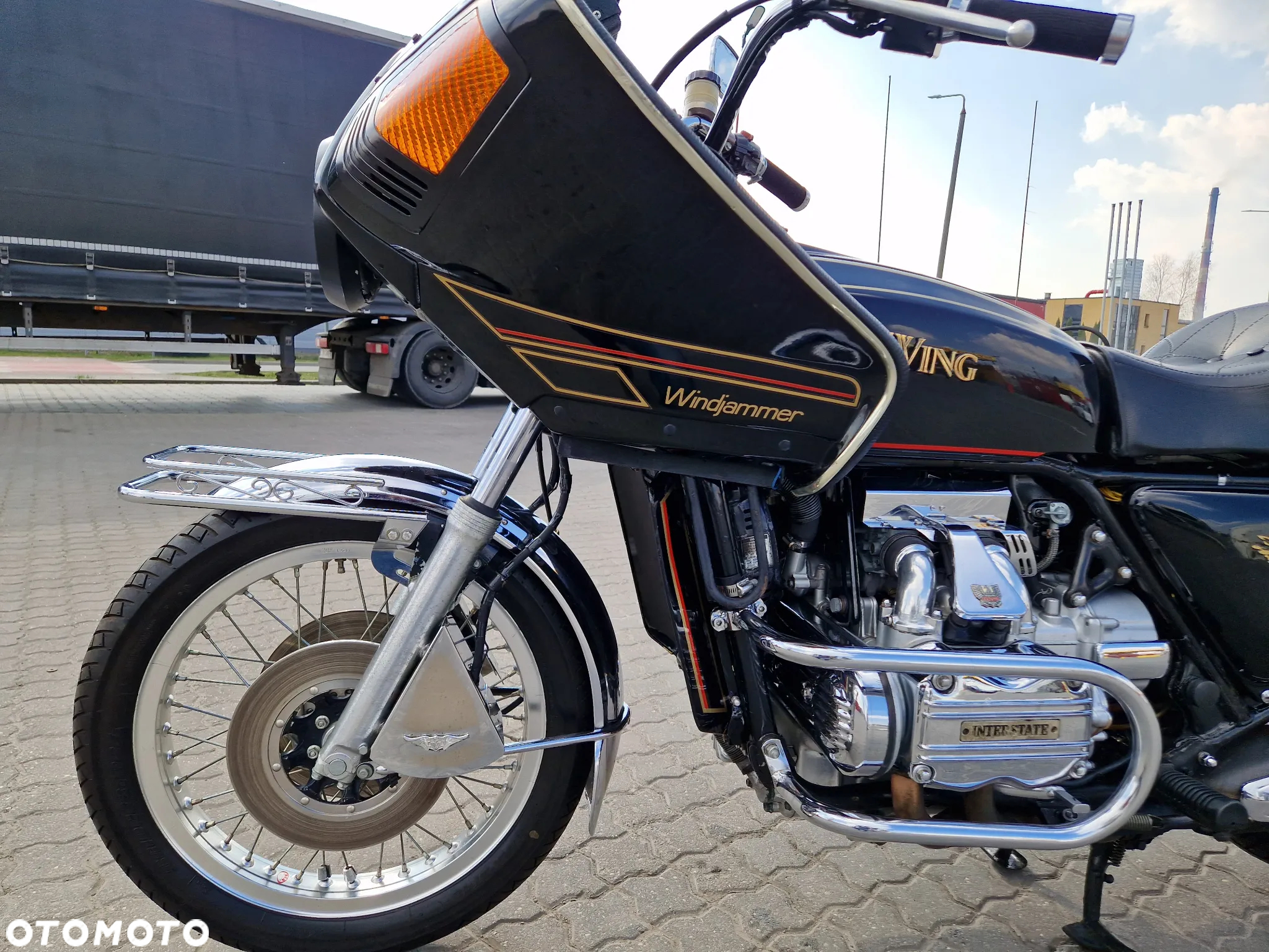 Honda GL - 5