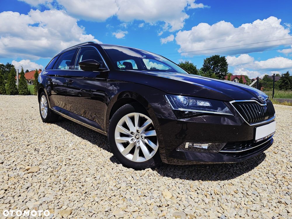 Skoda Superb 2.0 TDI DSG Ambition - 10