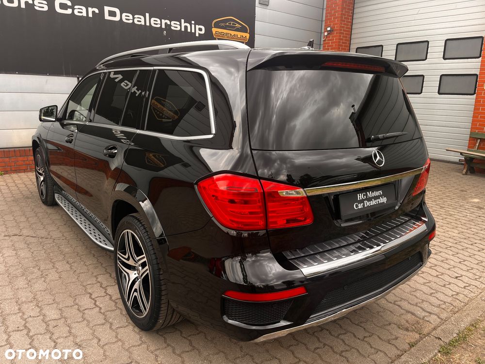 Mercedes-Benz GL - 10