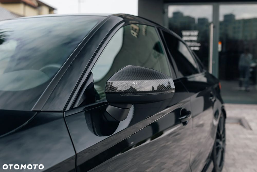 Audi RS3 Limousine - 7