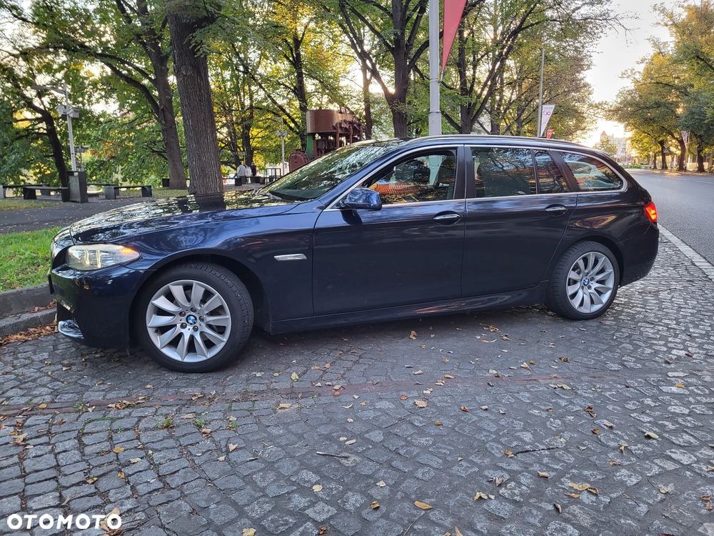 BMW Seria 5 520d Touring - 2