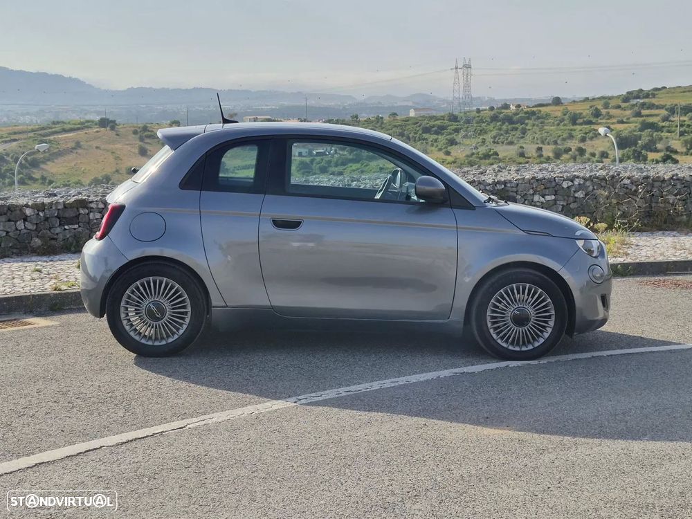 Fiat 500e 3 + 1 42 kWh Icon - 28