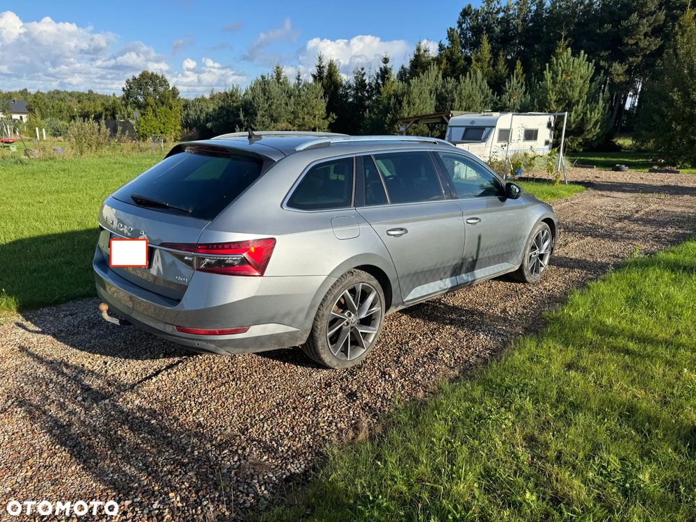 Skoda Superb 2.0 TDI 4x4 Style DSG - 2