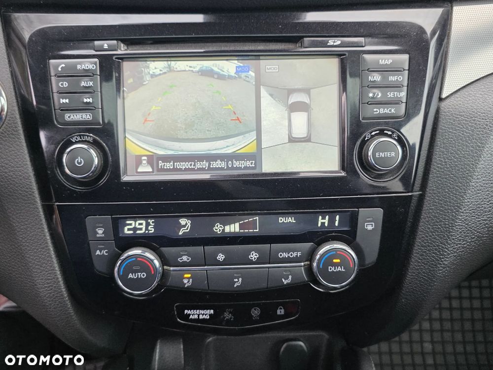 Nissan Qashqai 1.6 DCi 4x4 N-Connecta - 3