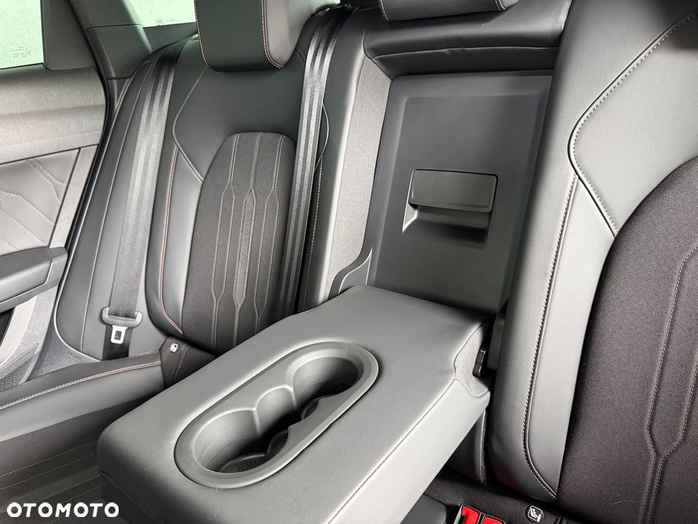 Cupra Leon Sportstourer 2.0 TSI 4Drive VZ DSG - 24