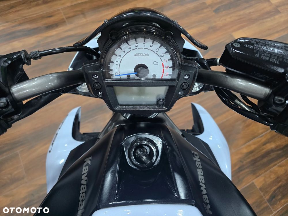 Kawasaki ER - 19