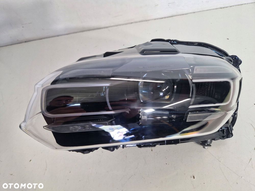 lampa lewy przód lewa przednia porsche taycan 9j1 eu - 2