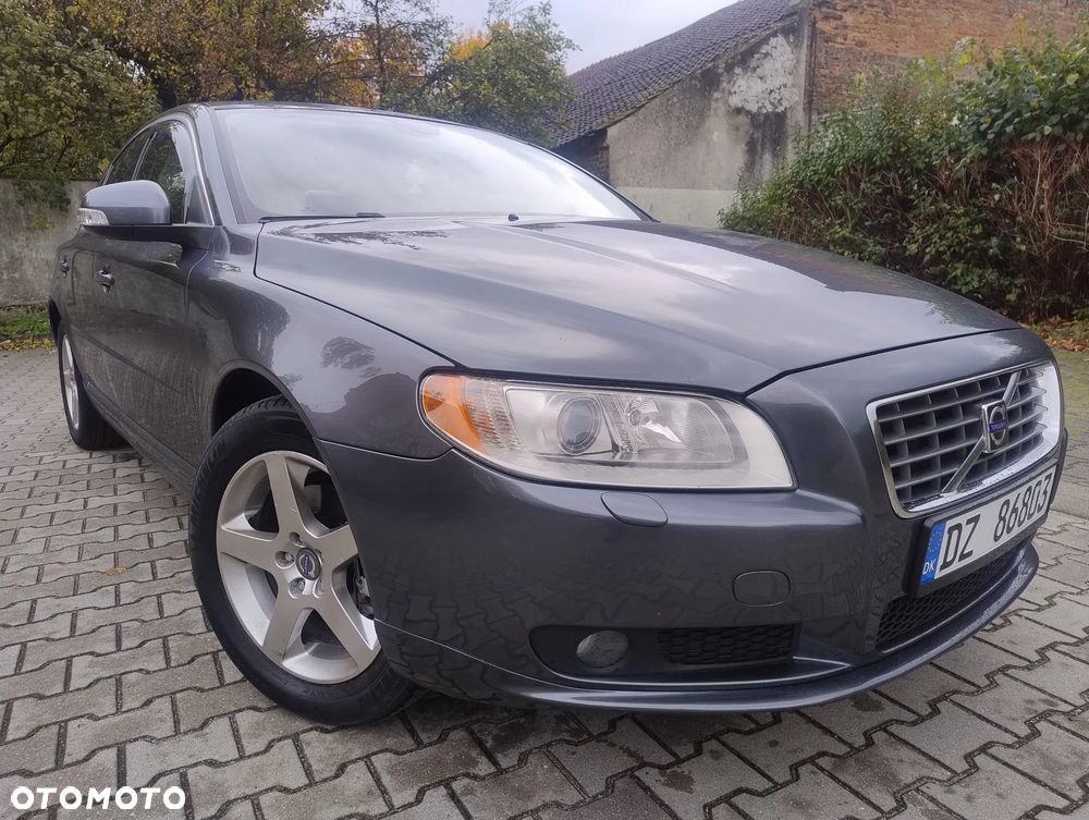 Volvo S80
