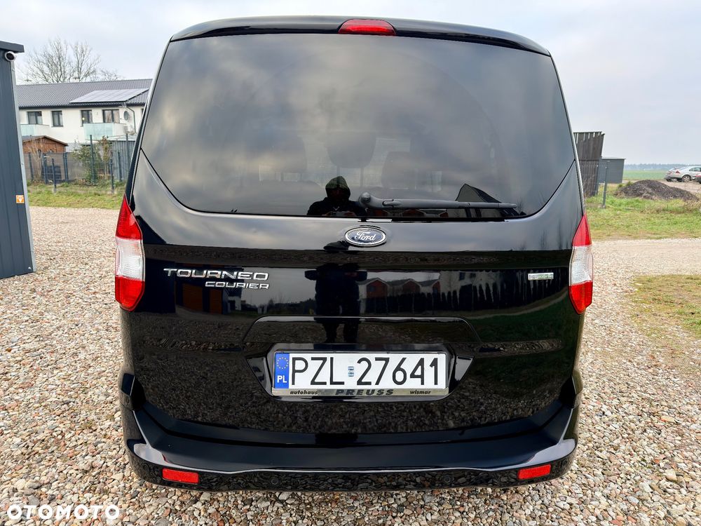 Ford Tourneo Courier 1.0 EcoBoost Titanium - 9
