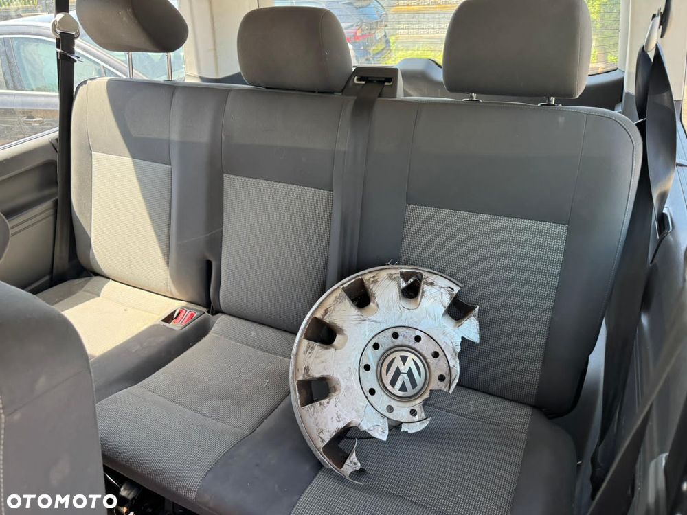 Volkswagen CARAVELA T5 - 17