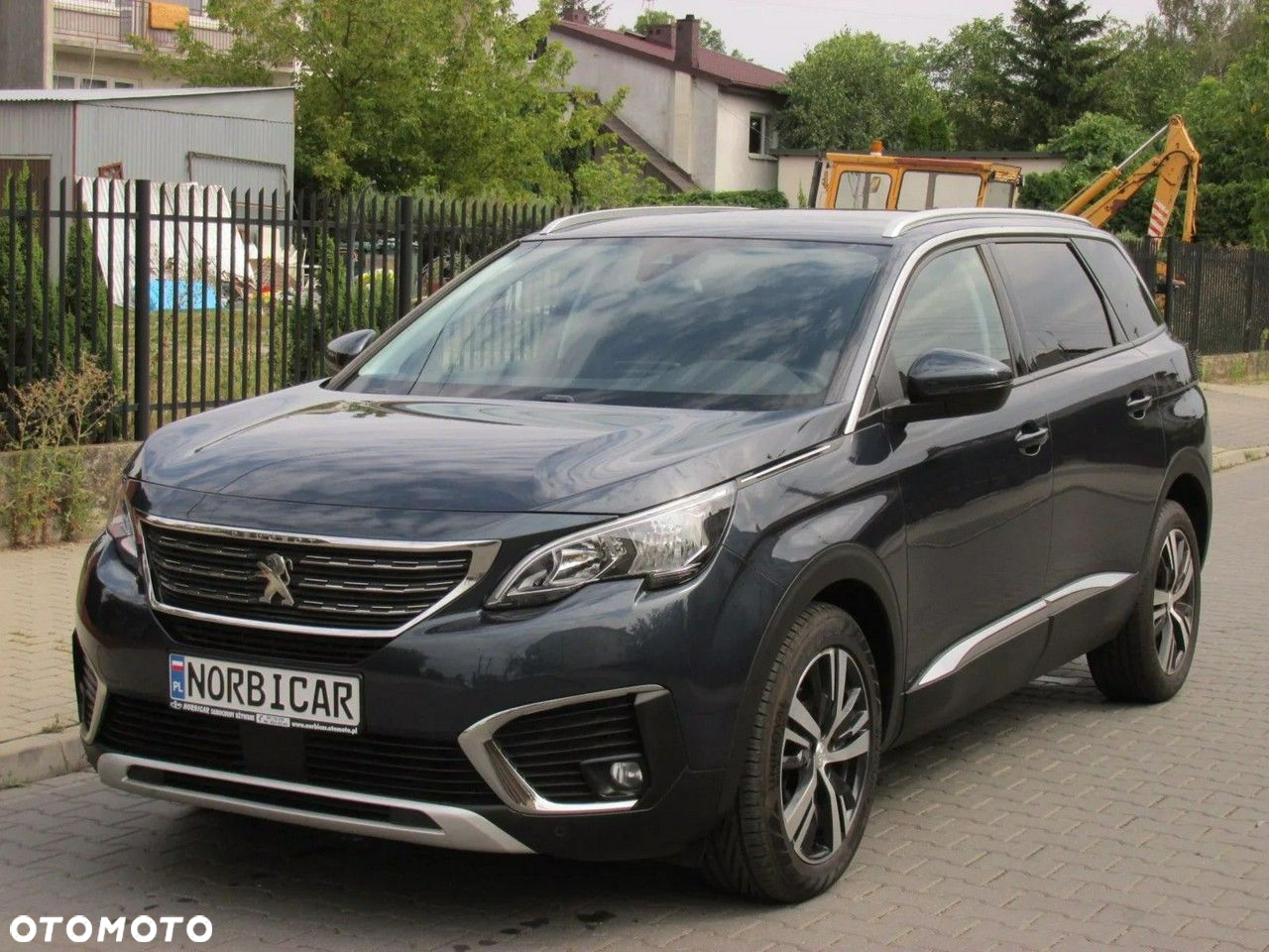 Peugeot 5008 1.5 BlueHDI Allure S&S - 24