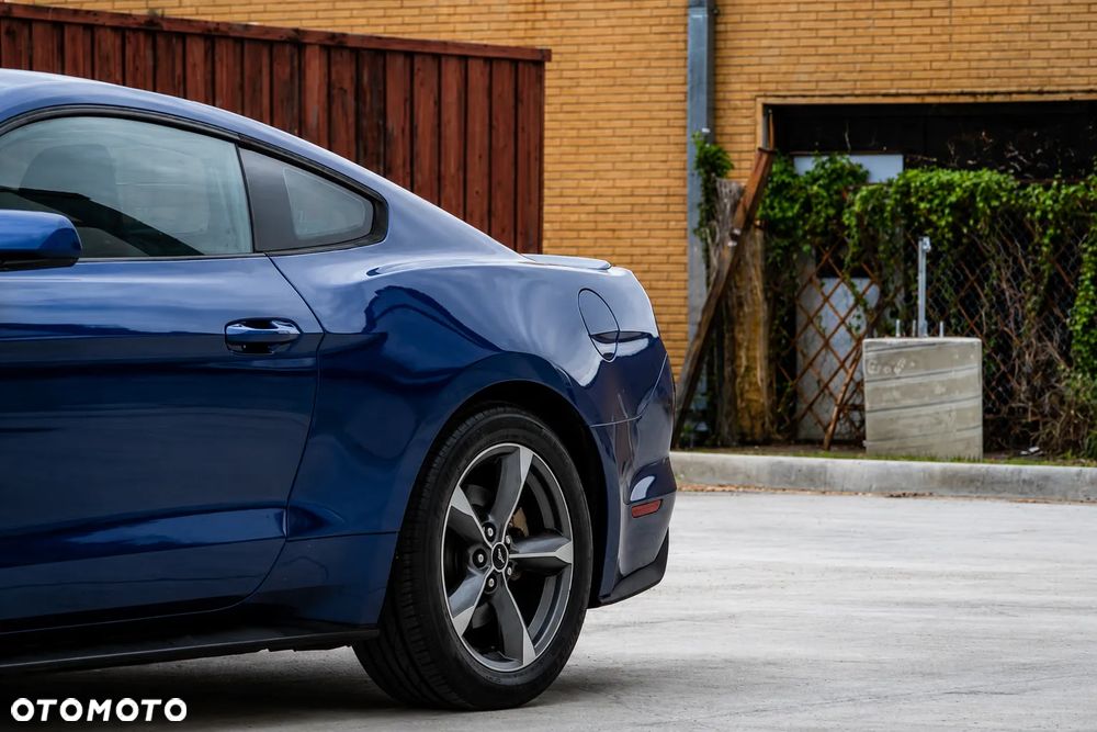 Ford Mustang 3.7 V6 - 11