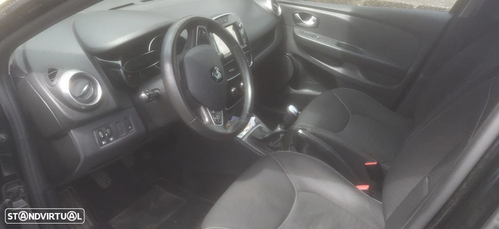 Renault Clio 0.9 TCe Limited - 8