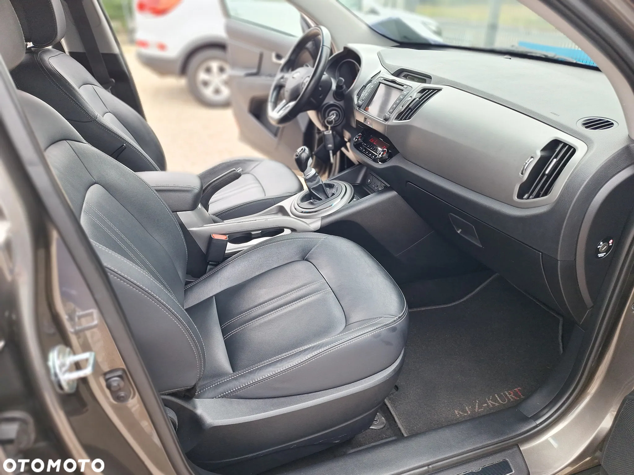 Kia Sportage 1.6 GDI M 2WD - 26