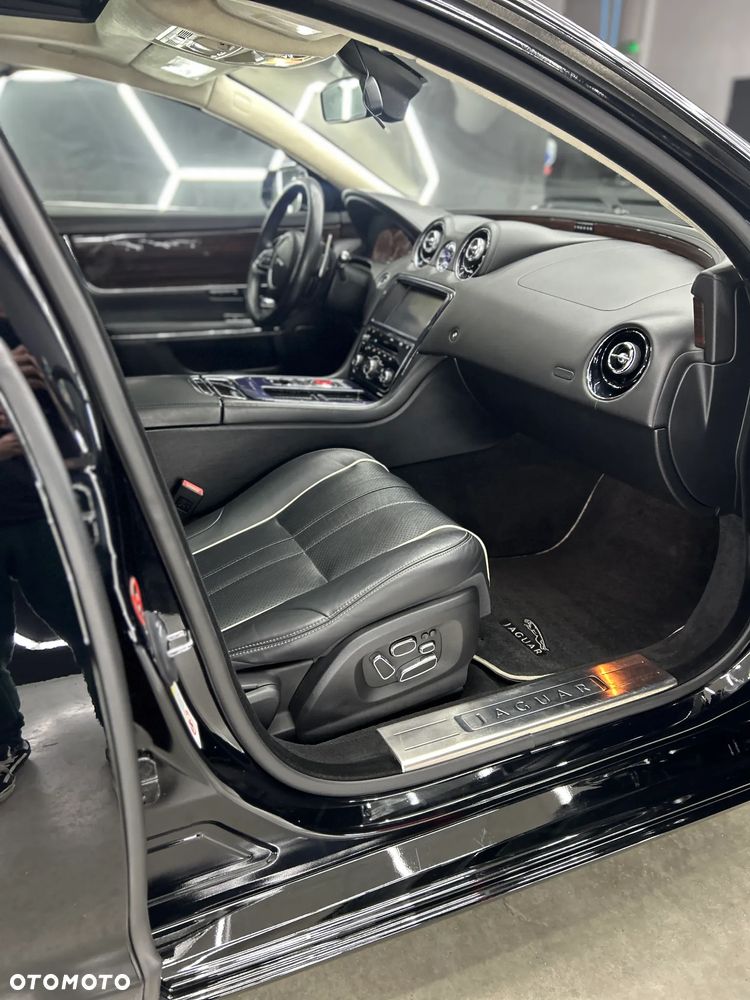Jaguar XJ 5.0 V8 Langversion Premium Luxury - 11