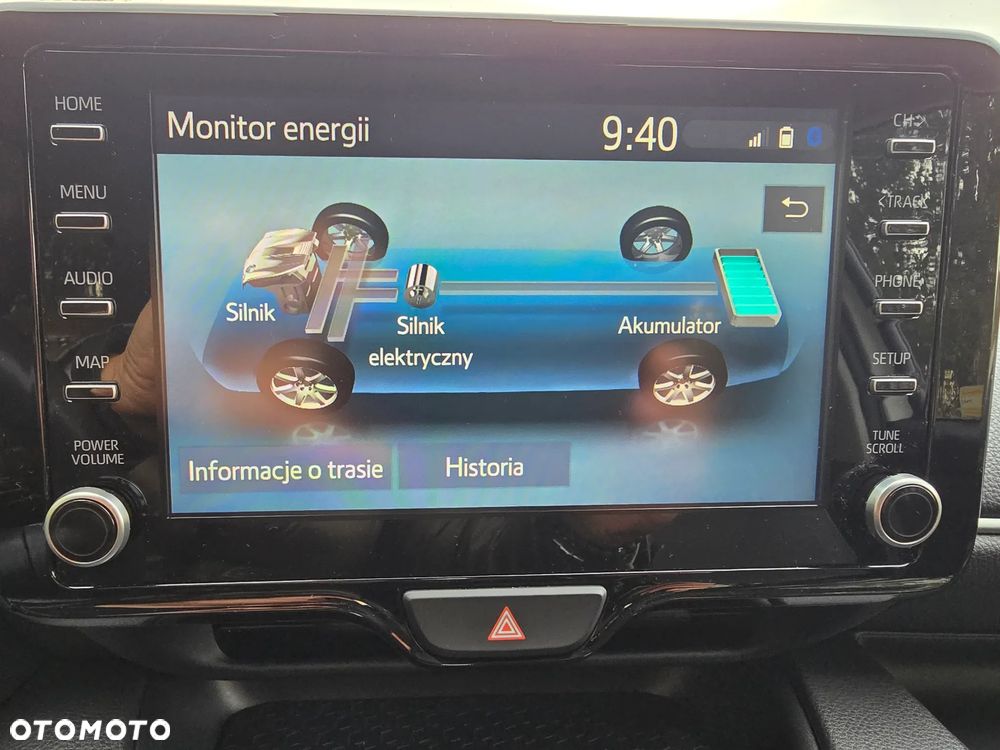 Toyota Yaris Hybrid 1.5 Style - 22