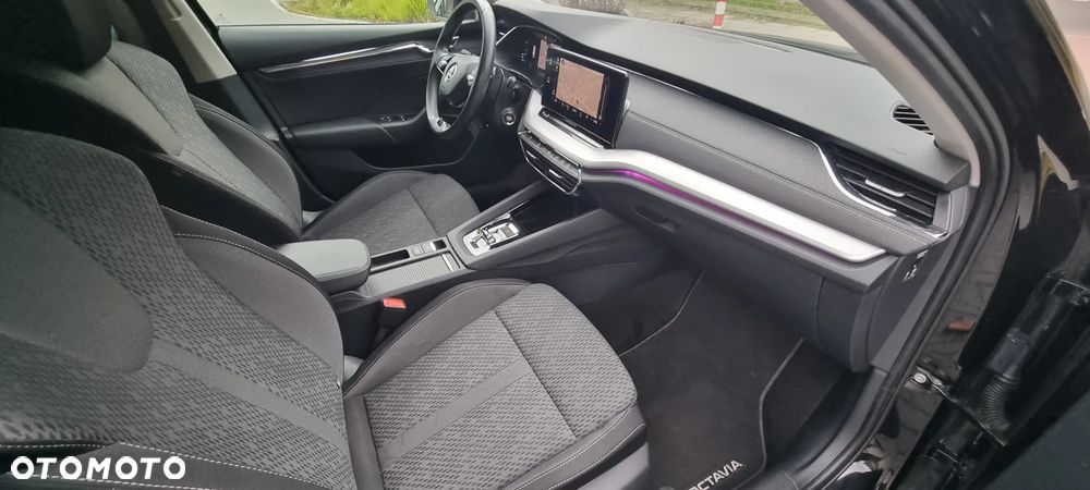 Skoda Octavia 2.0 TDI Style DSG - 28