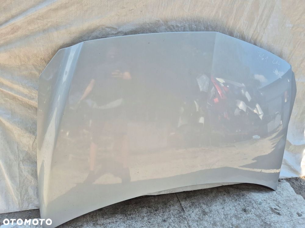 MASKA POKRYWA SILNIKA MERCEDES-BENZ B-KLASA W246 KOD 761 - 4