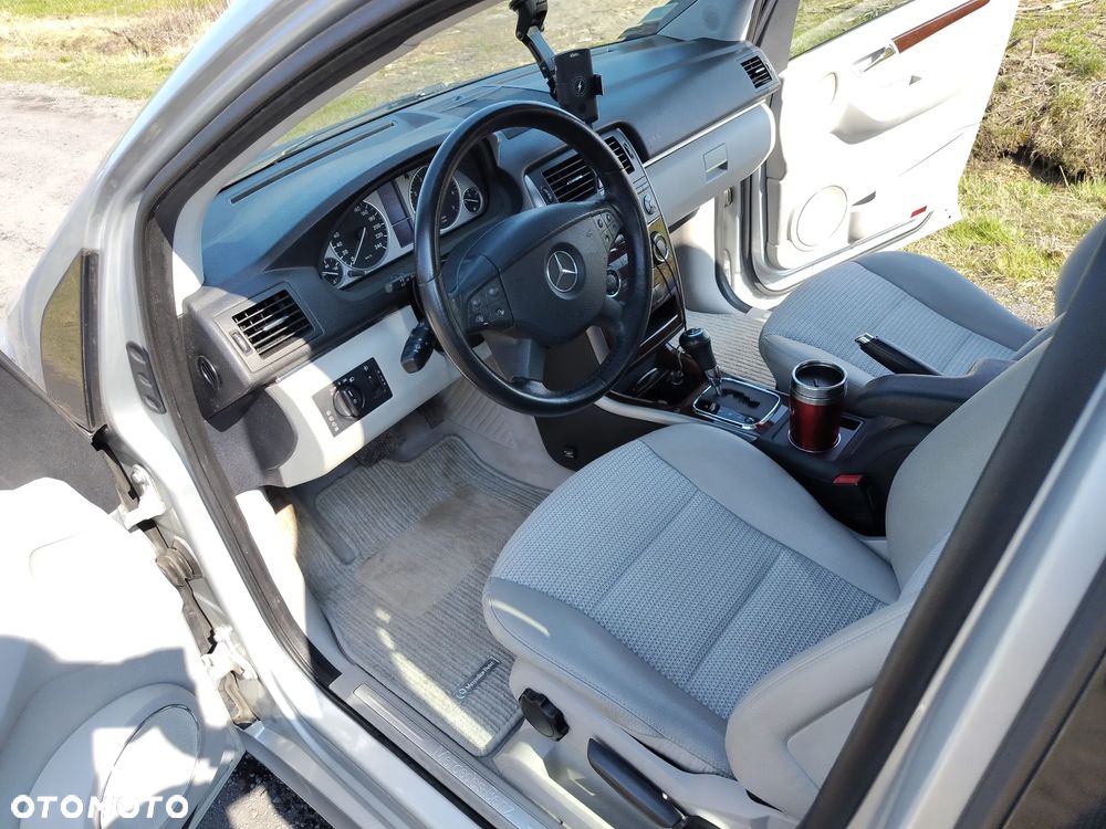 Mercedes-Benz Klasa B - 19