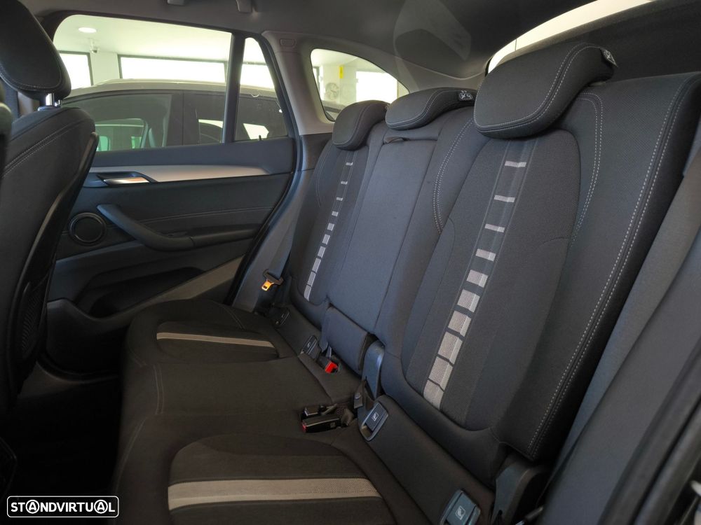 BMW X1 16 d sDrive Advantage - 12