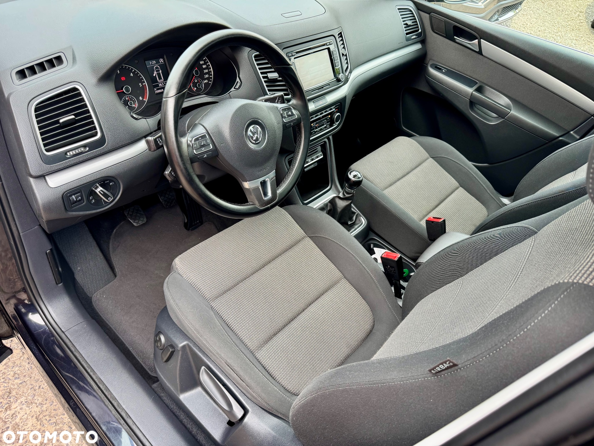 Volkswagen Sharan 2.0 TDI Comfortline - 12