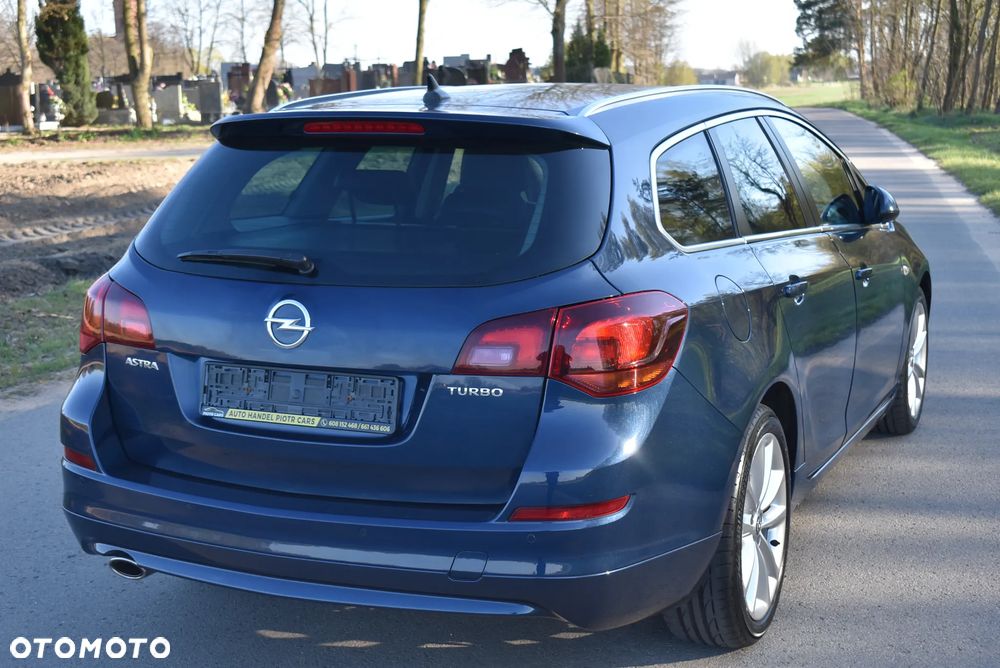Opel Astra 1.4 Turbo Sport - 11
