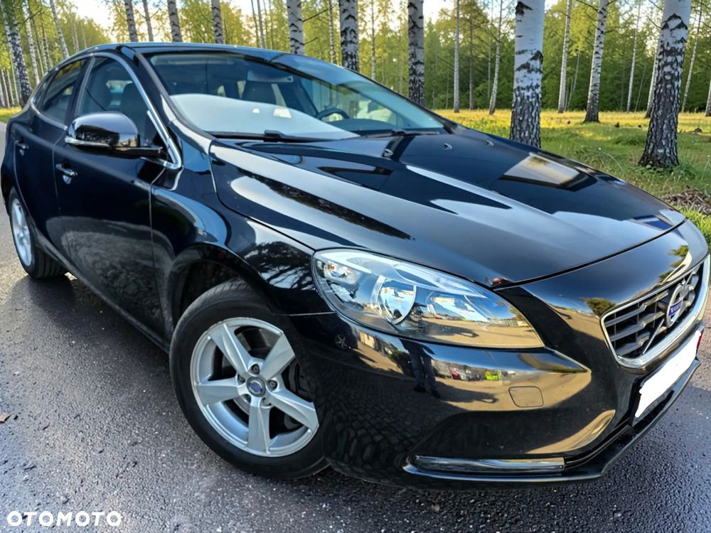 Volvo V40 D4 Summum - 1