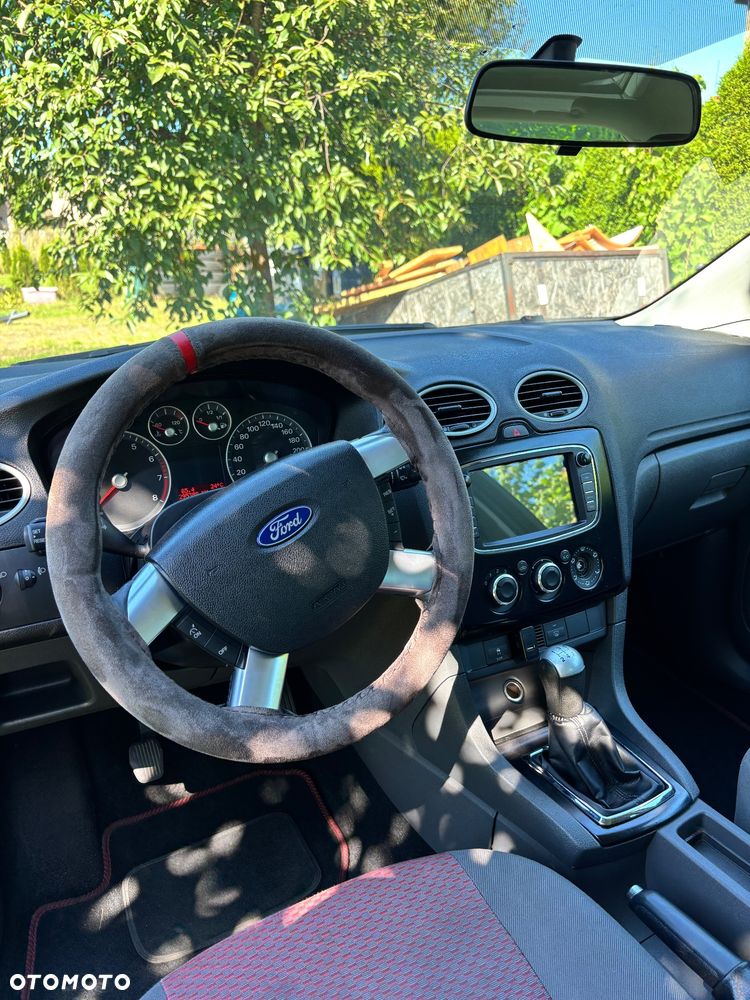 Ford Focus - 11