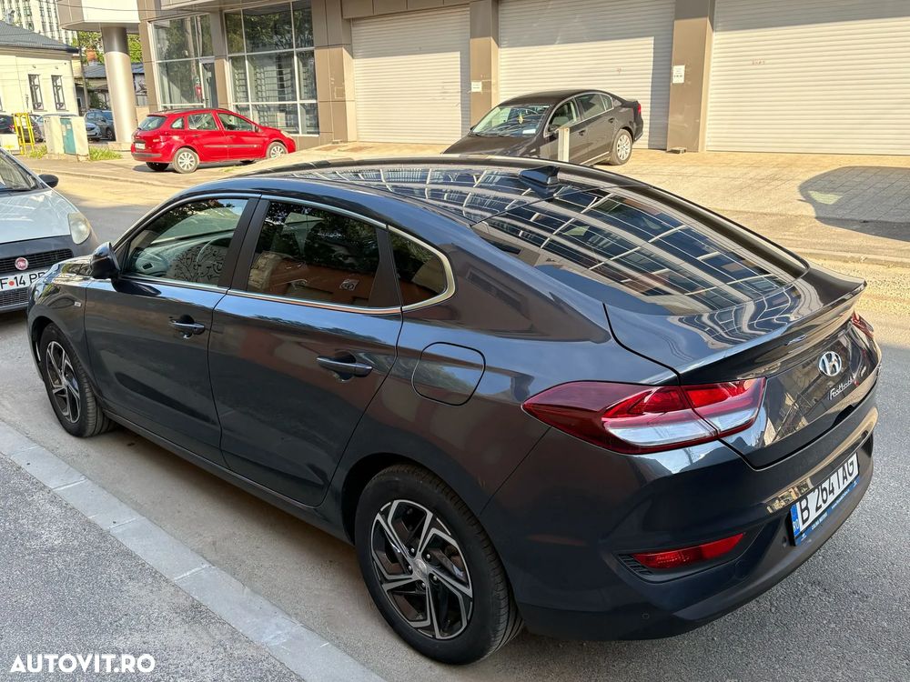 Hyundai i30 1.5 T-GDI MHEV 160CP Highway - 4