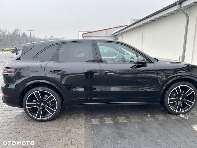 Porsche Cayenne Platinum Edition - 8