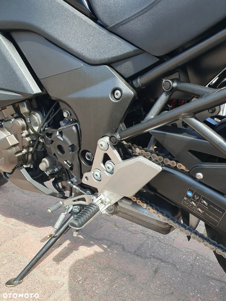 Kawasaki Versys 1000 - 6
