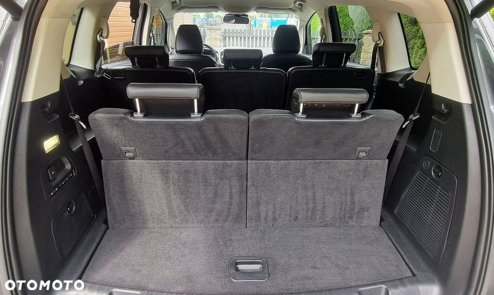 Ford S-Max - 23