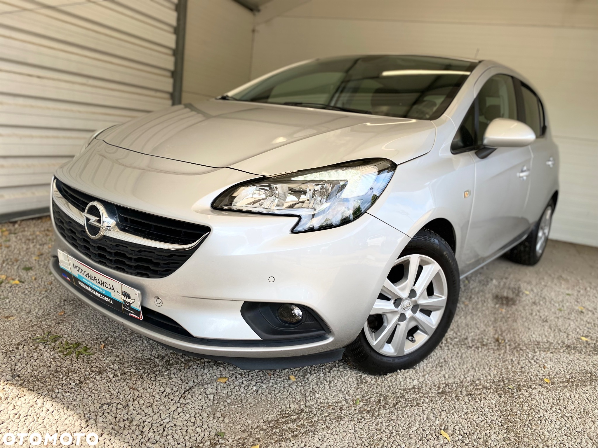 Opel Corsa 1.4 T Cosmo S&S - 30