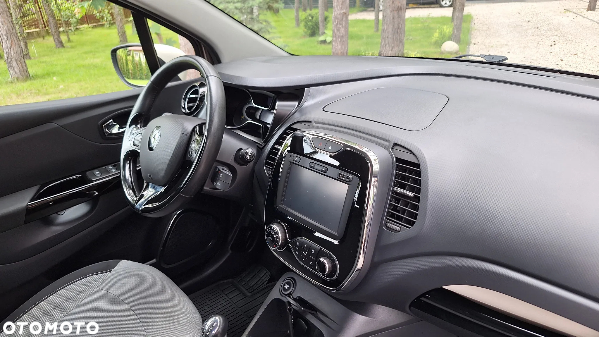 Renault Captur 0.9 Energy TCe Intens EU6 - 22
