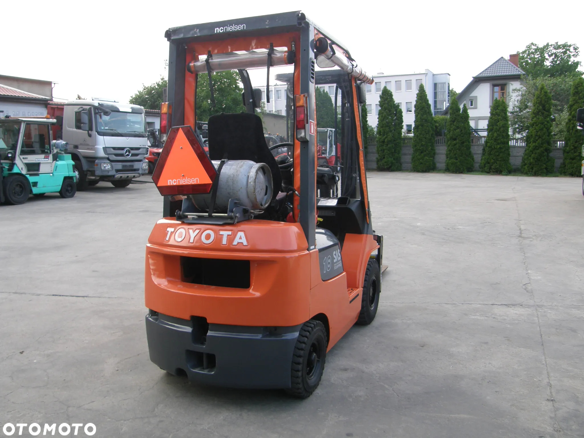Toyota 7FGF18 2007 TRIPLEX 4,70m pozycjoner - 9