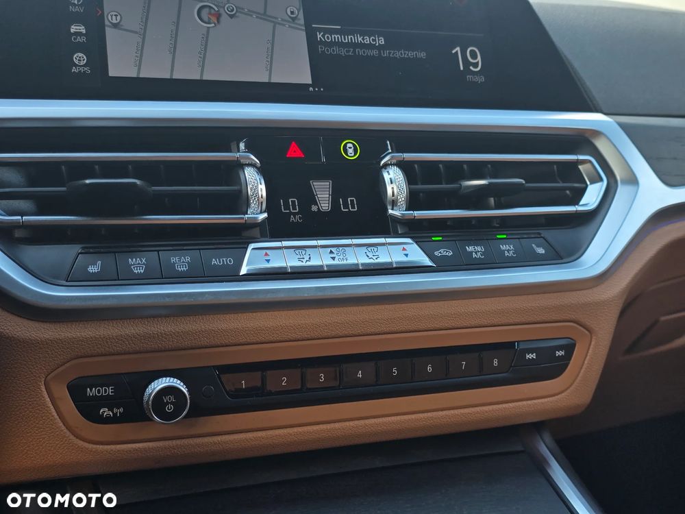 BMW Seria 3 320d xDrive M Sport - 21