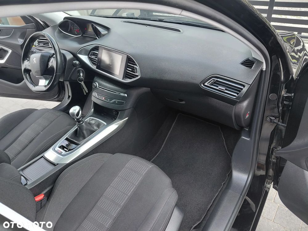 Peugeot 308 BlueHDi 150 Stop & Start Business-Line - 18