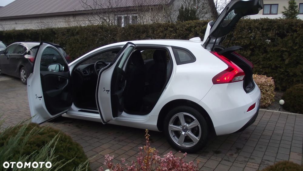 Volvo V40 T2 Kinetic - 15