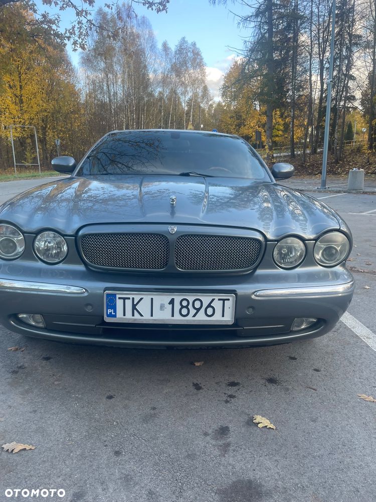 Jaguar XJR 4.2 - 7