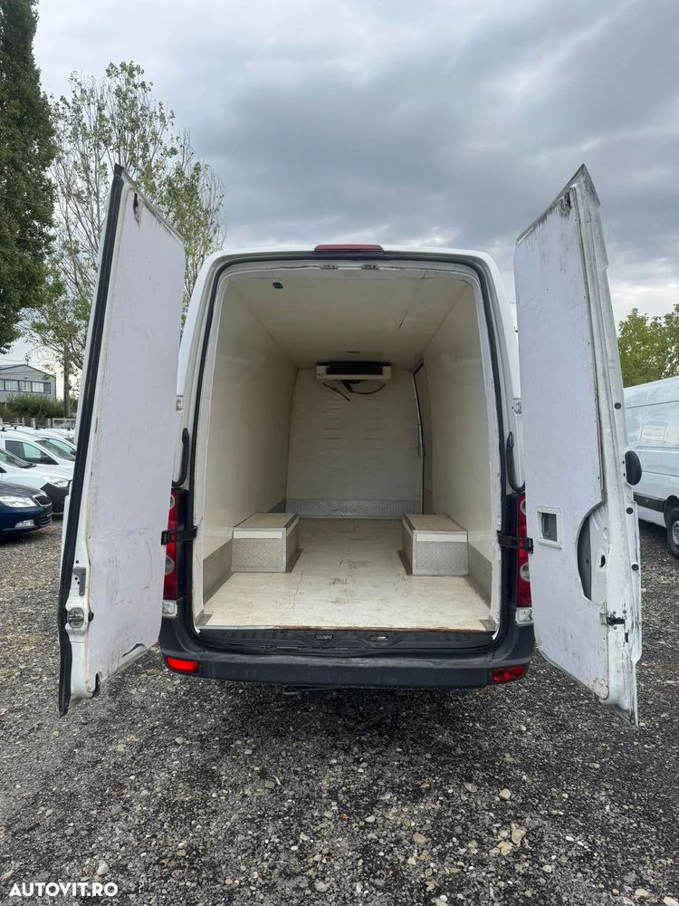 Volkswagen CRAFTER CU FRIG - VARIANTA LUNGA - 7