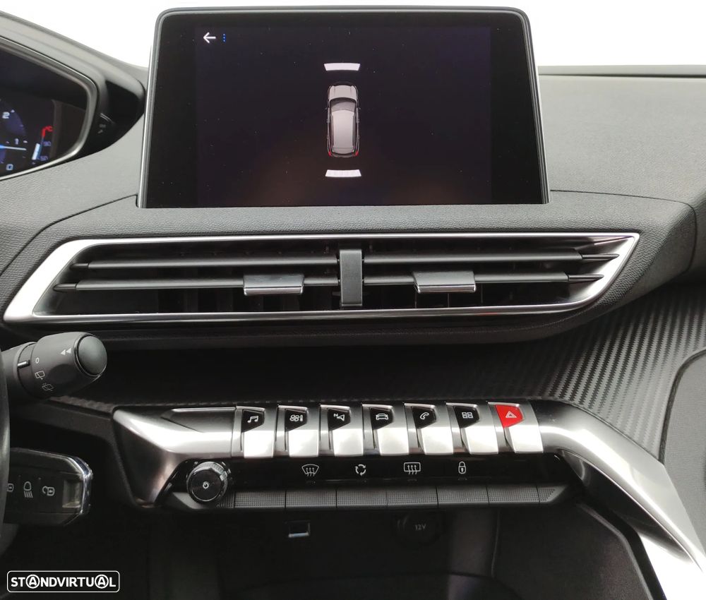 Peugeot 3008 1.6 BlueHDi Style EAT6 - 30