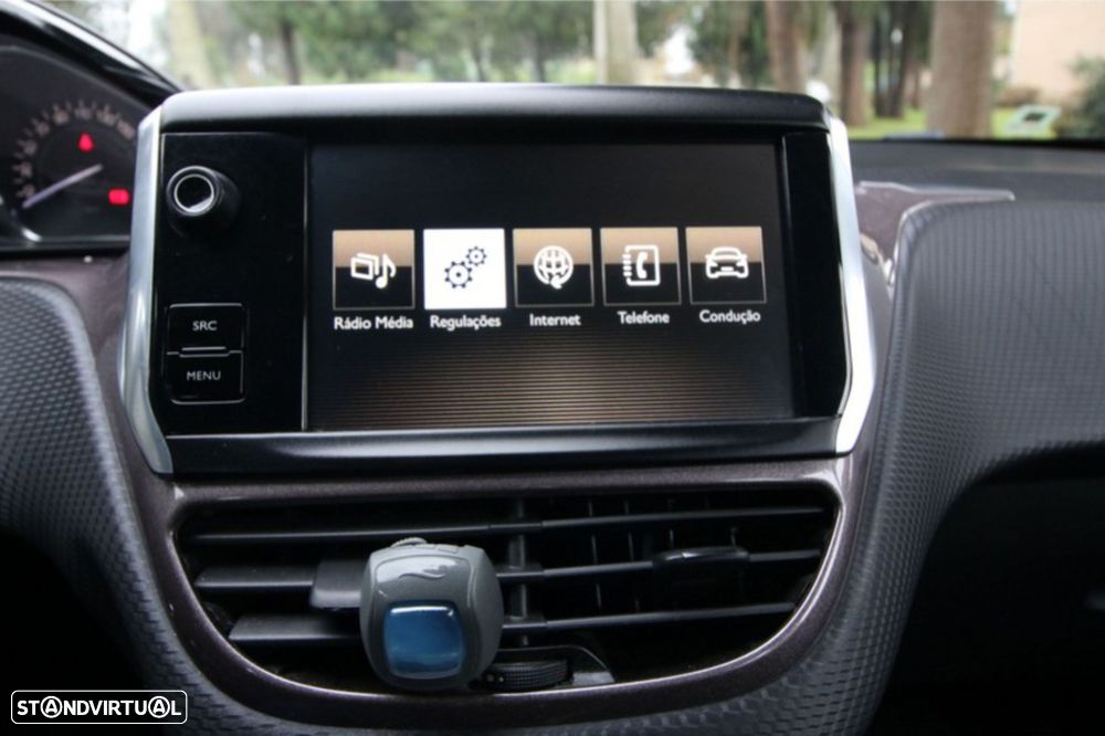 Peugeot 2008 1.4 HDi Allure - 20
