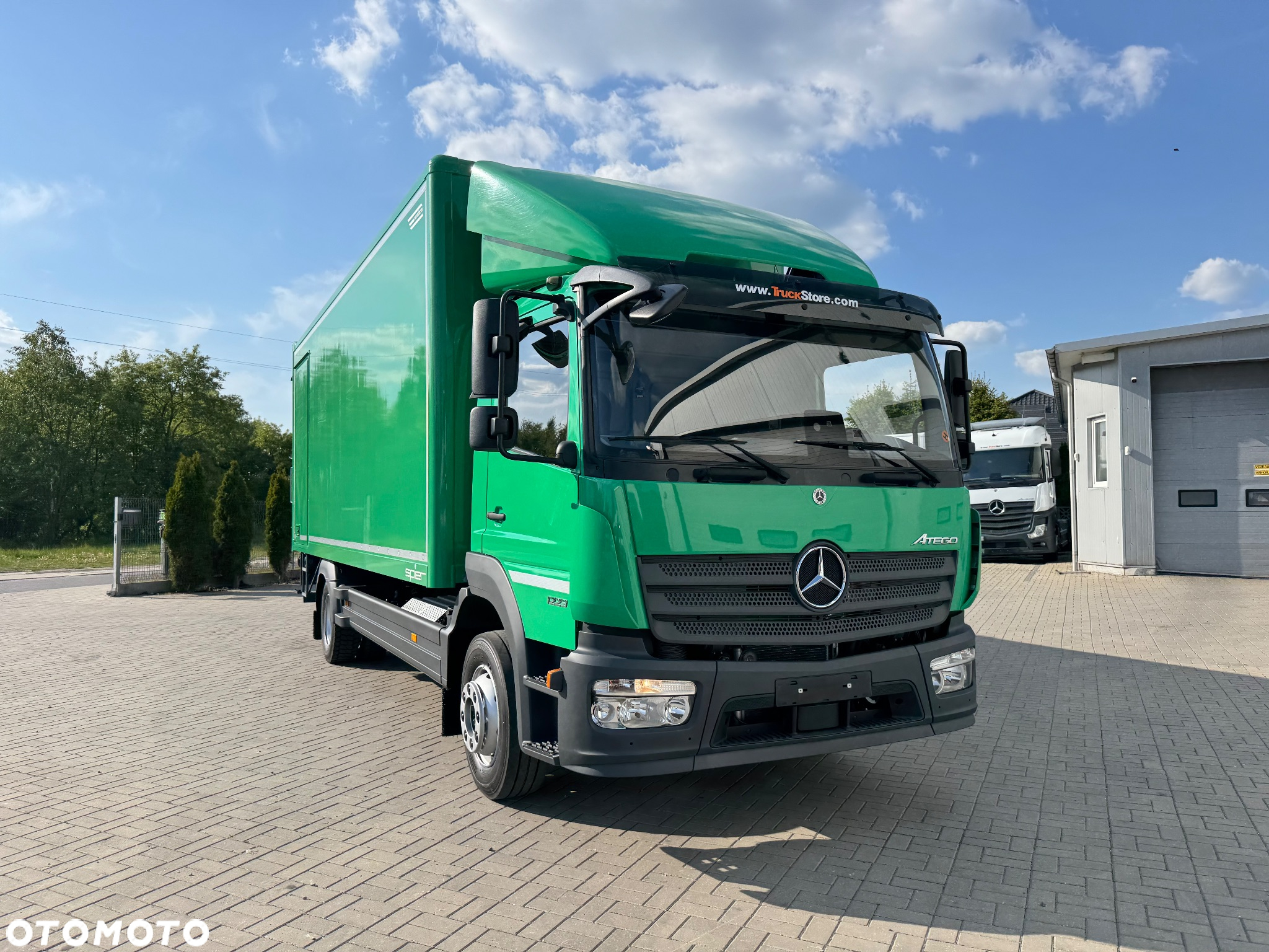 Mercedes-Benz ATEGO - 2