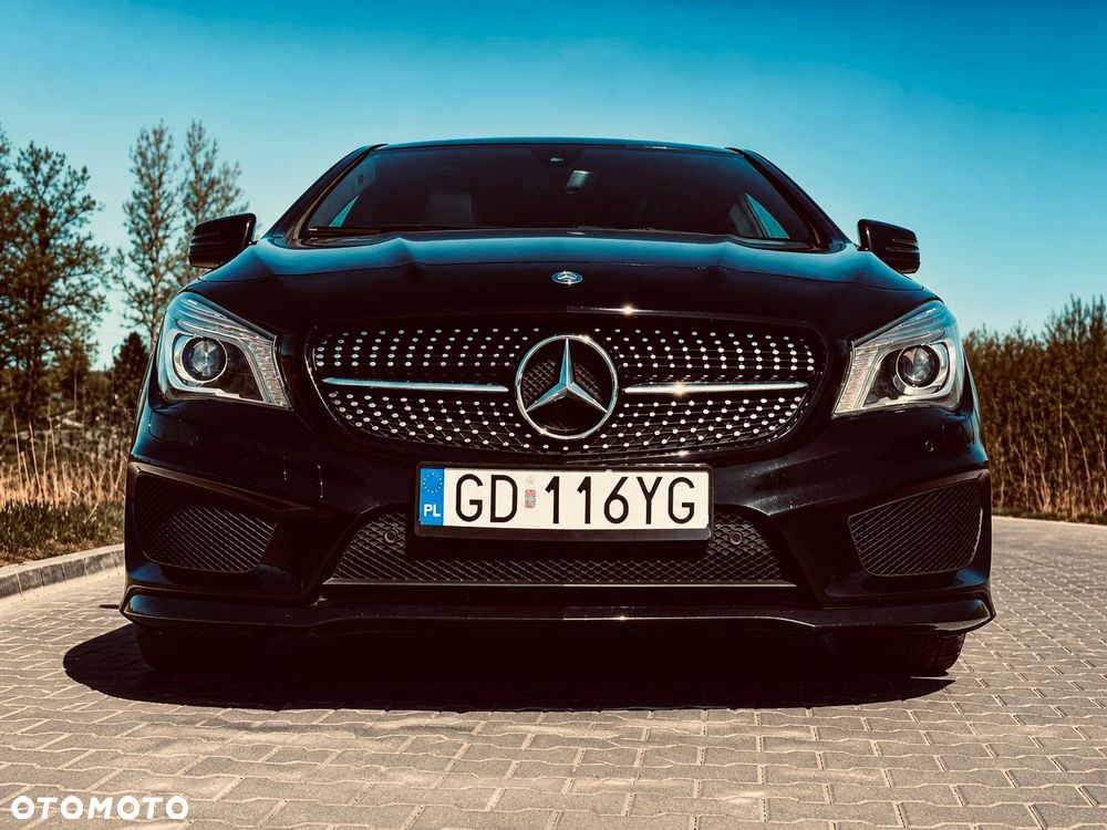 Mercedes-Benz CLA 200 7G-DCT AMG Line - 13